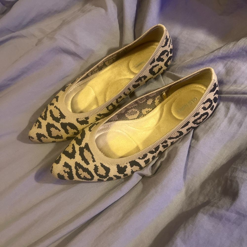 Old Navy Leopard Pattern Flats